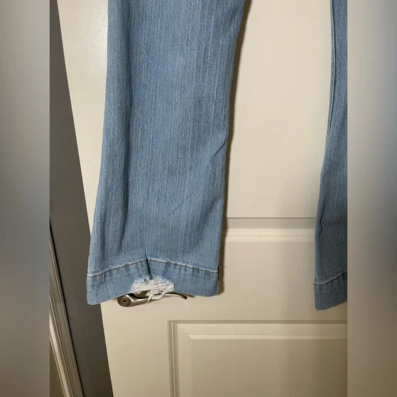 Classic Blue Flared Women's Jeans - Picture 14 of 15